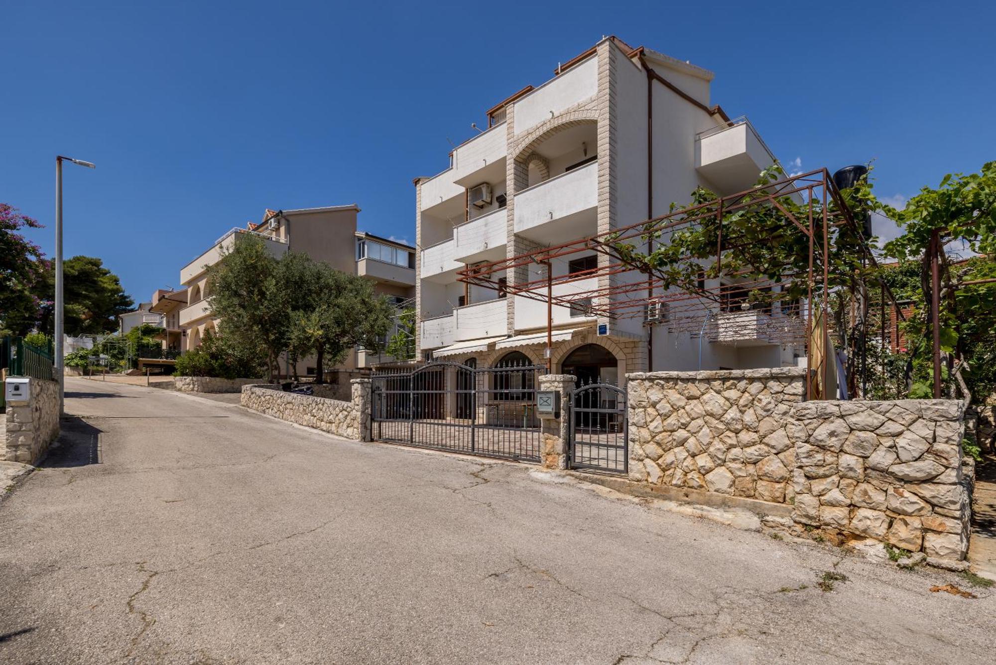 Holiday Home Krishto Trogir Zewnętrze zdjęcie