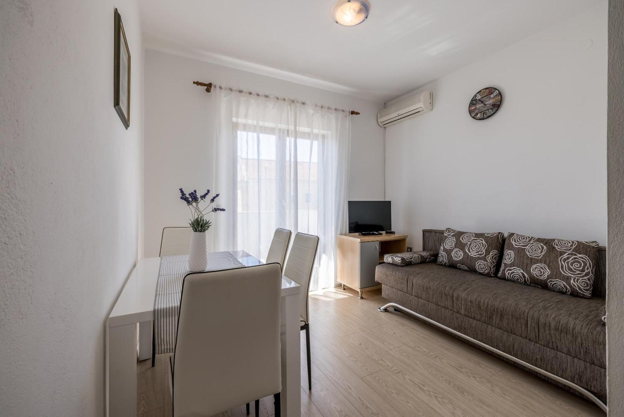 Holiday Home Krishto Trogir Zewnętrze zdjęcie